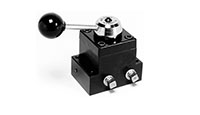 Product Image - 4 Way / 3 Position (Tandom Centre) and (Open Centre) Manual Valves
